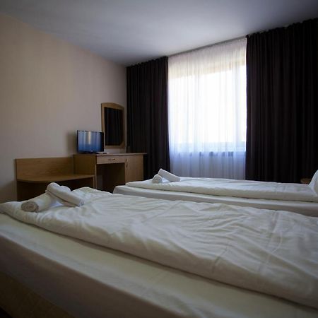 Family Prim Hotel 산단스키 외부 사진