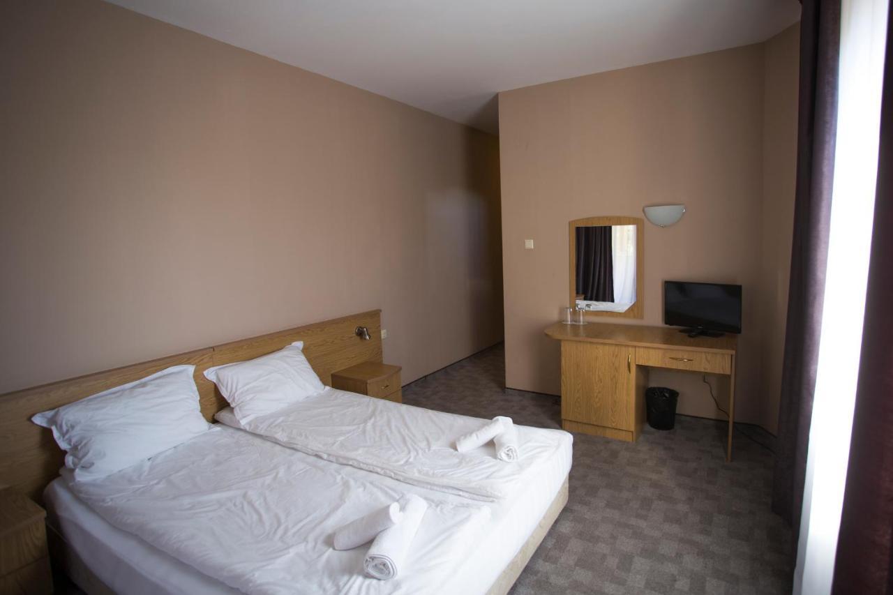 Family Prim Hotel 산단스키 외부 사진