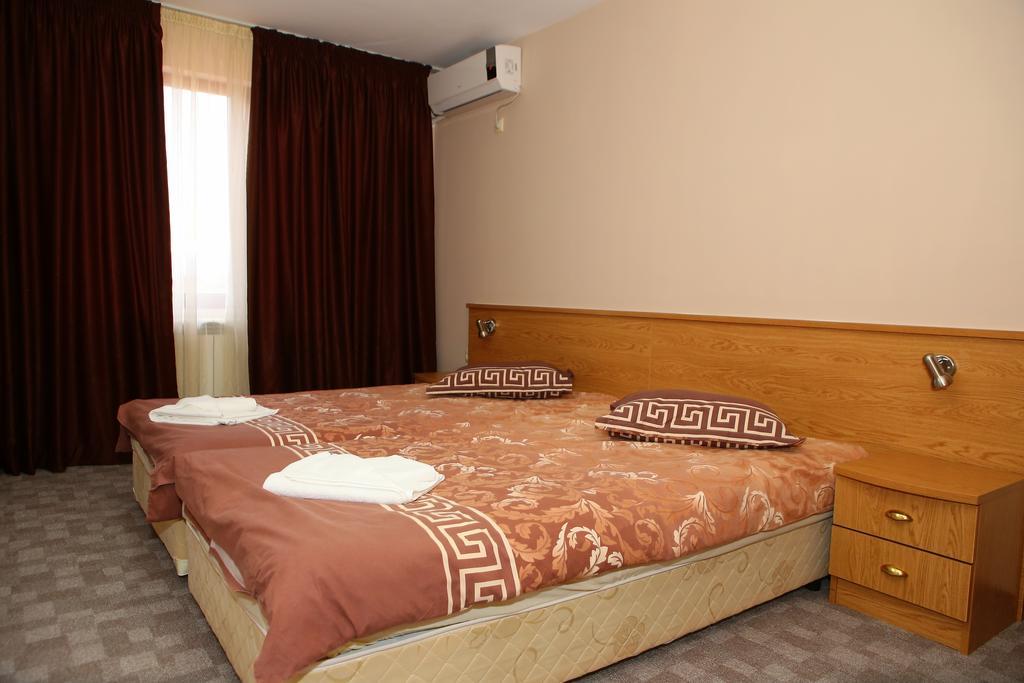 Family Prim Hotel 산단스키 외부 사진