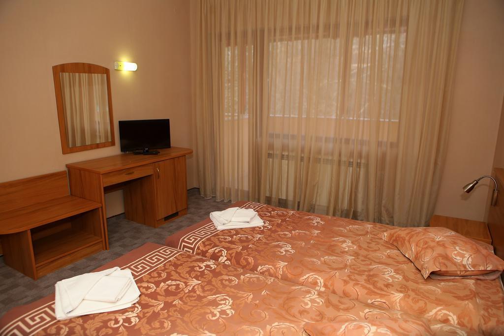 Family Prim Hotel 산단스키 외부 사진