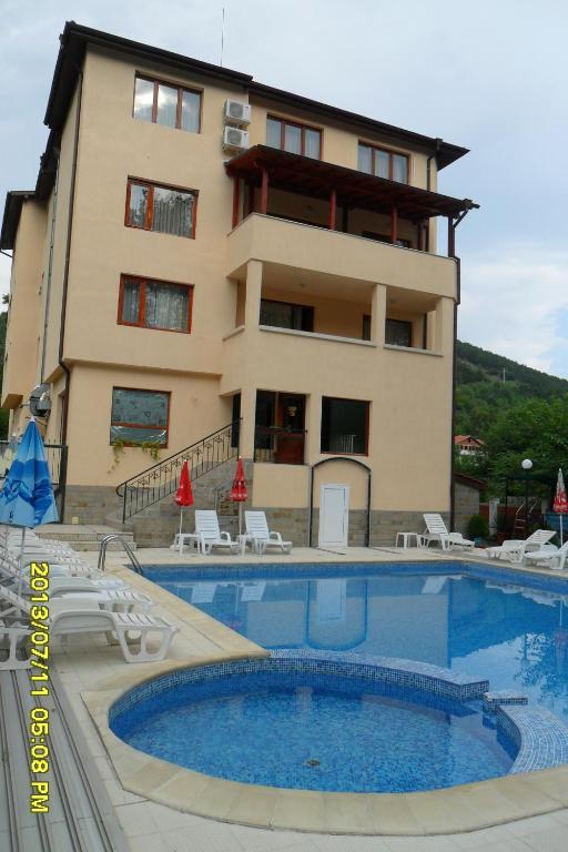 Family Prim Hotel 산단스키 외부 사진