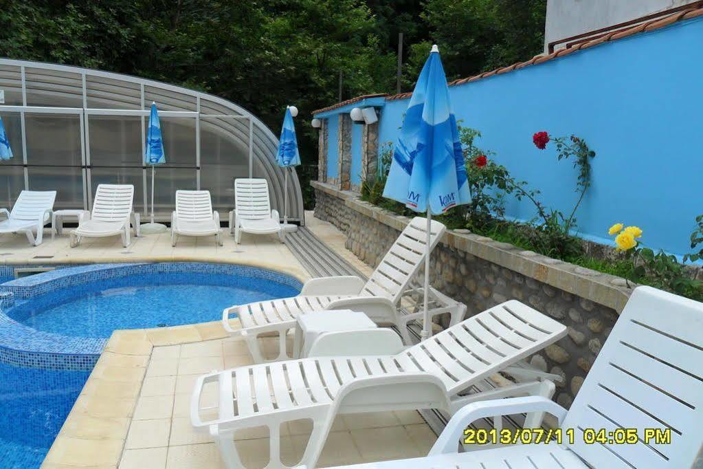 Family Prim Hotel 산단스키 외부 사진